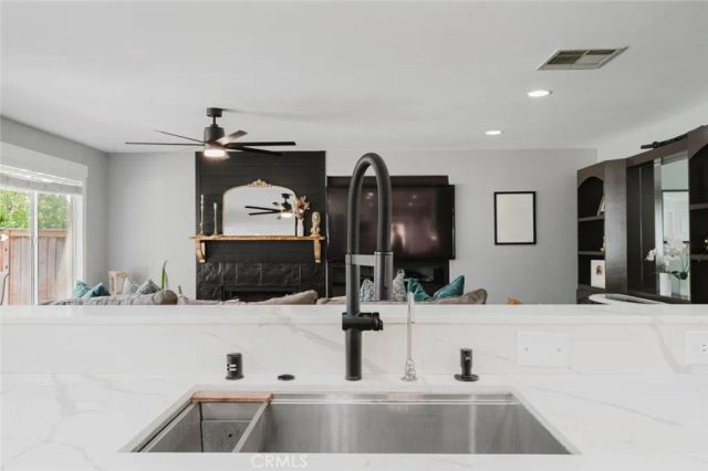 32480 The Old Road, Castaic, CA 91384