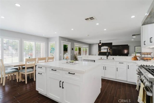 32480 The Old Road, Castaic, CA 91384