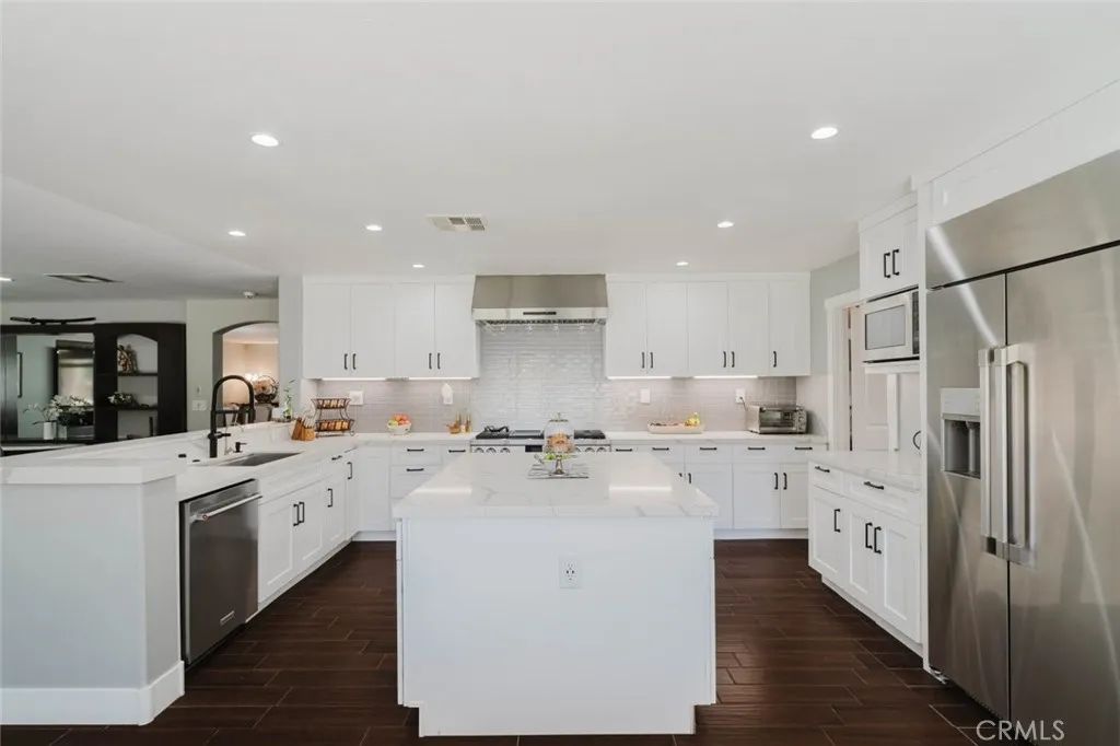 32480 The Old Road, Castaic, CA 91384