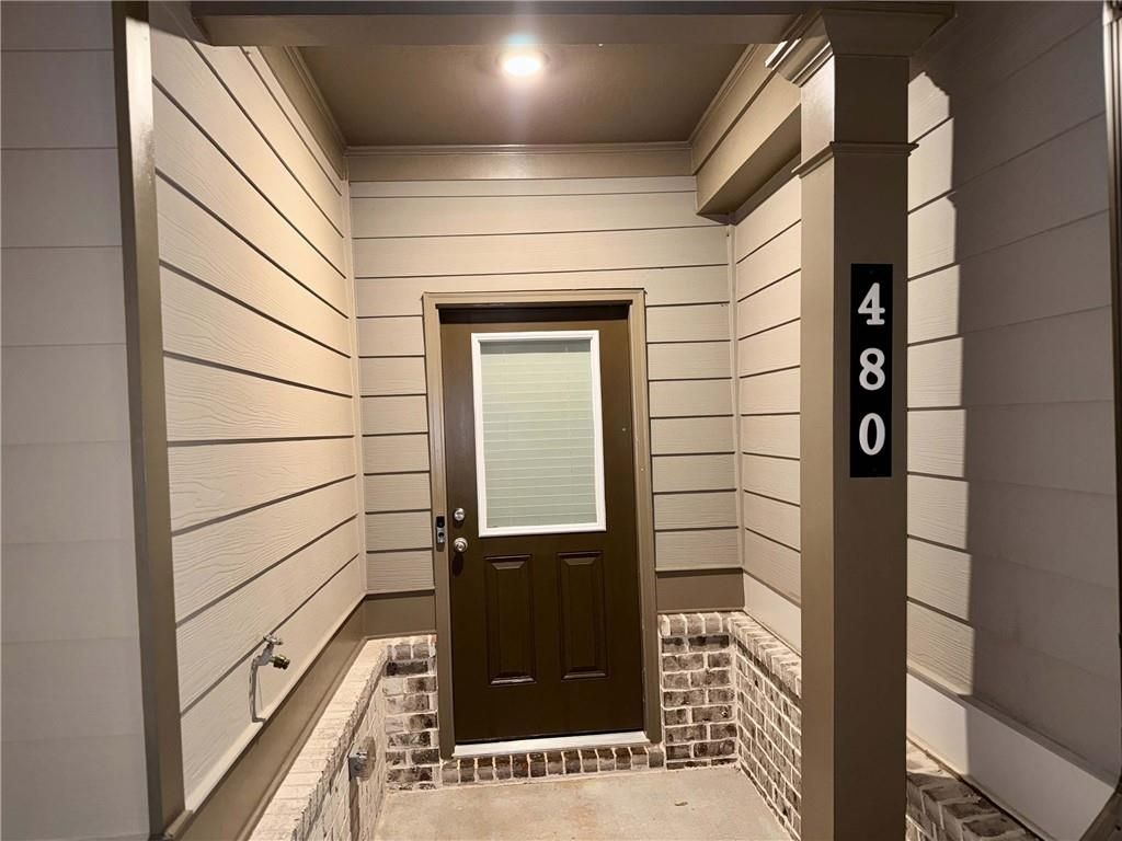 480 Rockfern Court, Lilburn, GA 30047