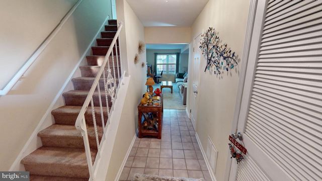 109 FOMALHAUT AVE, Sewell, NJ 08080