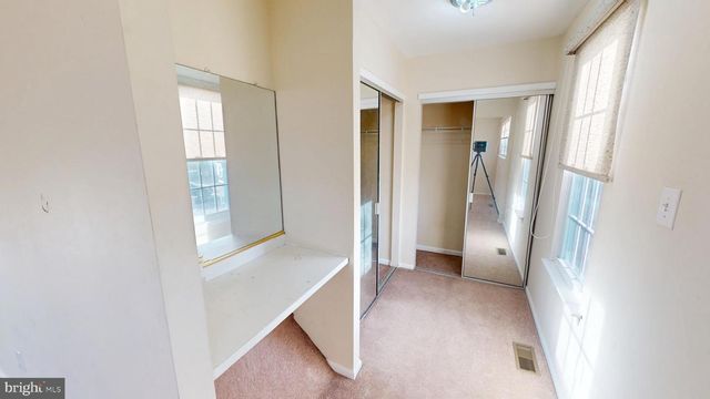 109 FOMALHAUT AVE, Sewell, NJ 08080