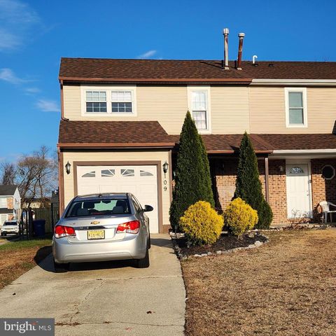 109 FOMALHAUT AVE, Sewell, NJ 08080