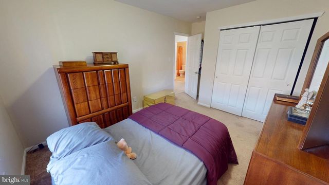 109 FOMALHAUT AVE, Sewell, NJ 08080