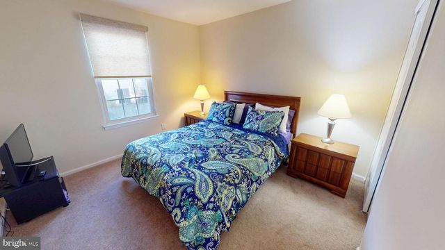 109 FOMALHAUT AVE, Sewell, NJ 08080