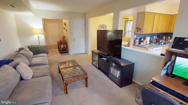 109 FOMALHAUT AVE, Sewell, NJ 08080