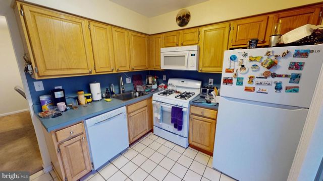 109 FOMALHAUT AVE, Sewell, NJ 08080