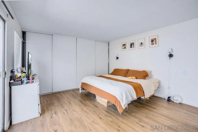 2866 Whitney, San Diego, CA 92111