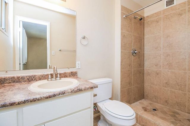 3039 S Kenneth Place, Tempe, AZ 85282