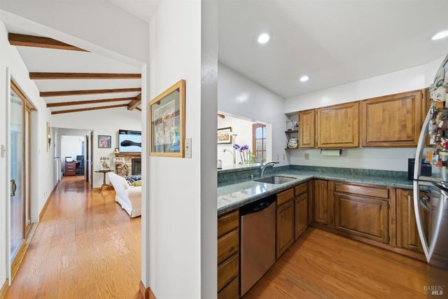 152 Blackfield Dr, Tiburon, CA 94920