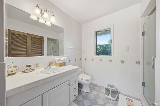 152 Blackfield Dr, Tiburon, CA 94920