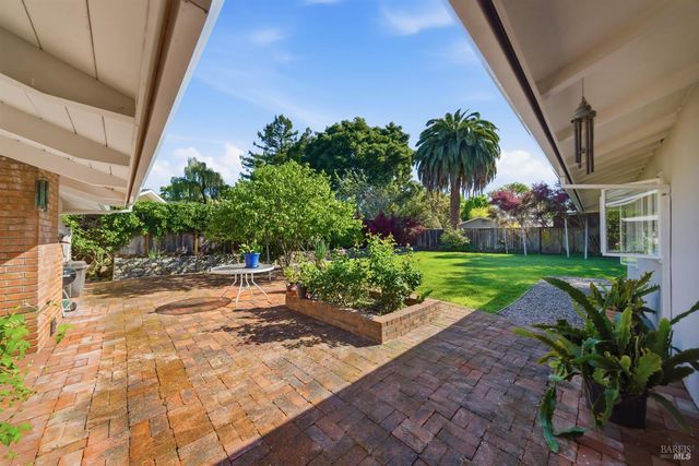 152 Blackfield Dr, Tiburon, CA 94920