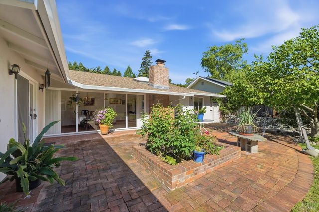 152 Blackfield Dr, Tiburon, CA 94920