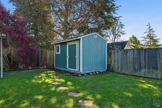 152 Blackfield Dr, Tiburon, CA 94920