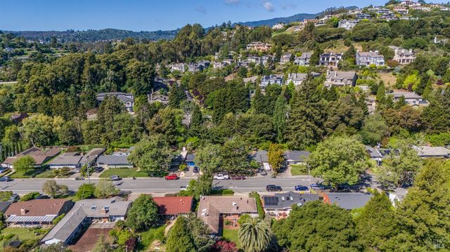 152 Blackfield Dr, Tiburon, CA 94920