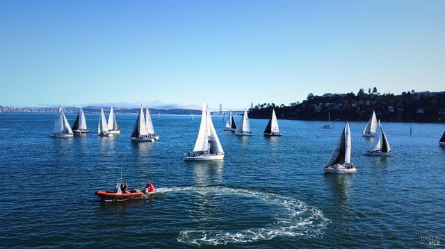 152 Blackfield Dr, Tiburon, CA 94920