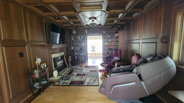 1230 N SUPERIOR STREET, Antigo, WI 54409