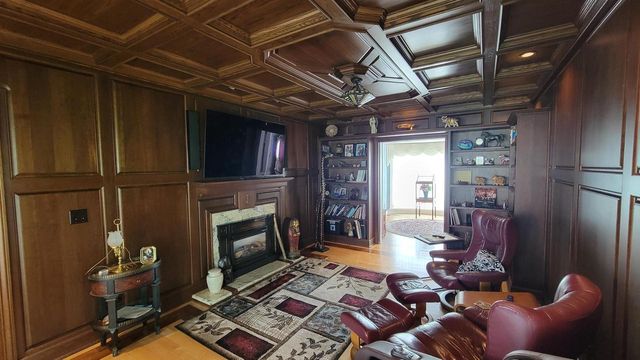 1230 N SUPERIOR STREET, Antigo, WI 54409