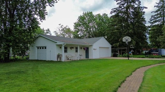 1230 N SUPERIOR STREET, Antigo, WI 54409
