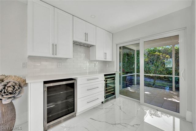 20 Kings RD A18, Naples, FL 34112