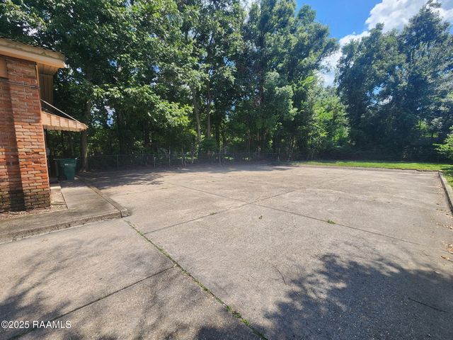 715 Center Street, New Iberia, LA 70560