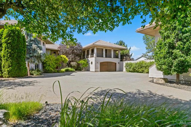 2698 W Penick Pointe Lane, Meridian, ID 83646