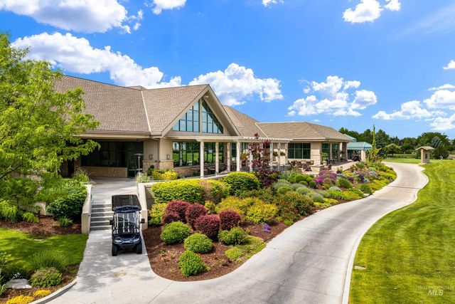 2698 W Penick Pointe Lane, Meridian, ID 83646