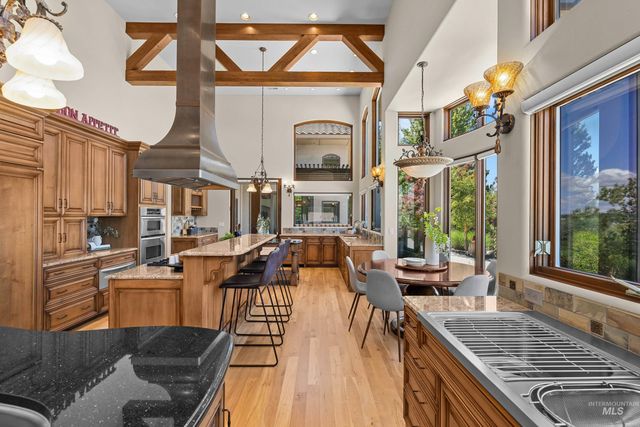 2698 W Penick Pointe Lane, Meridian, ID 83646