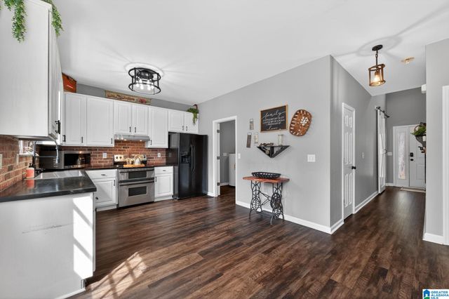 324 DOROUGH ROAD, Columbiana, AL 35051