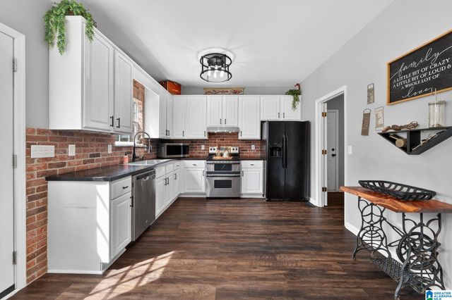 324 DOROUGH ROAD, Columbiana, AL 35051