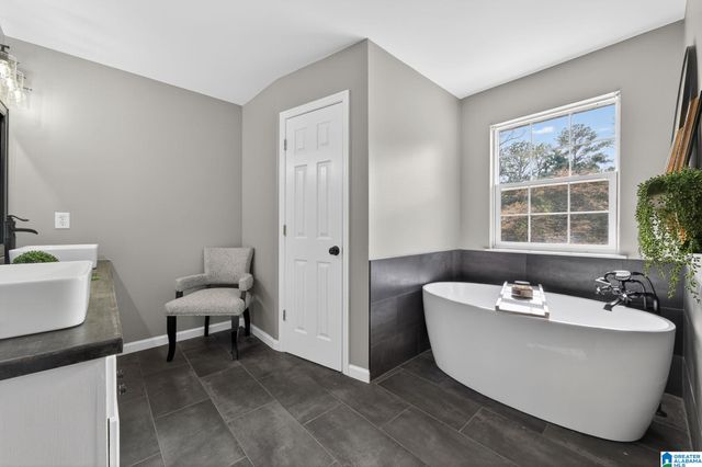 324 DOROUGH ROAD, Columbiana, AL 35051