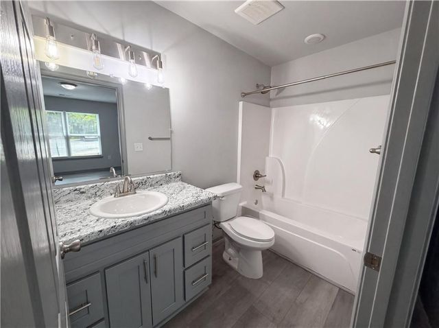 3102 Fairington Village Drive, Lithonia, GA 30038