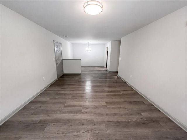 3102 Fairington Village Drive, Lithonia, GA 30038
