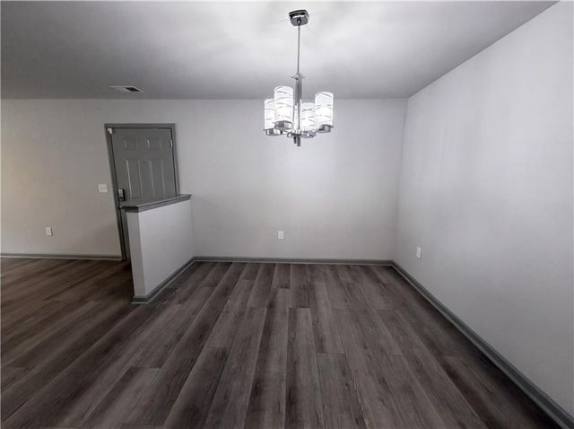 3102 Fairington Village Drive, Lithonia, GA 30038