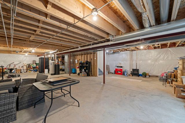 1009 Persimmon Court, Crystal Lake, IL 60012