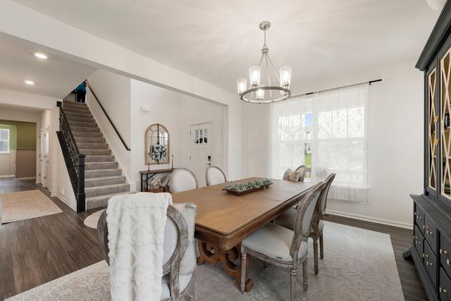 1009 Persimmon Court, Crystal Lake, IL 60012