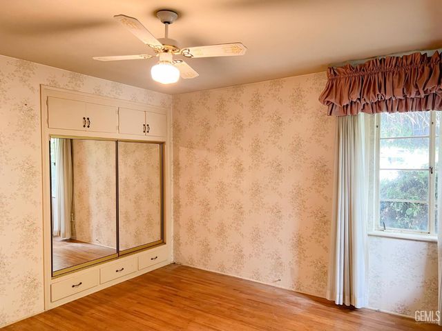 2432 Beech Street, Bakersfield, CA 93301