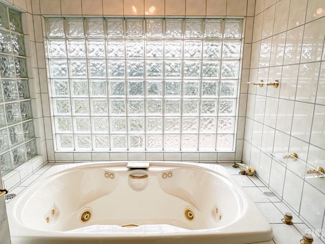 2432 Beech Street, Bakersfield, CA 93301