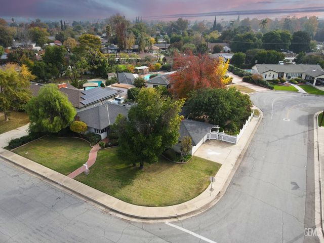 2432 Beech Street, Bakersfield, CA 93301