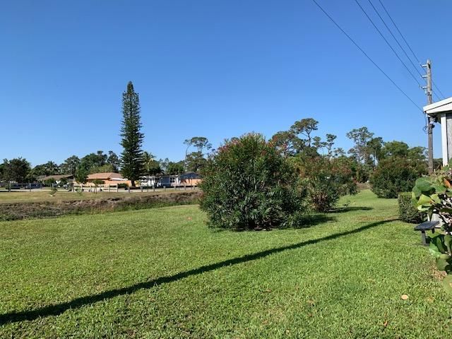 2916 Crosley Drive E M, West Palm Beach, FL 33415