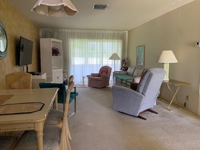 2916 Crosley Drive E M, West Palm Beach, FL 33415