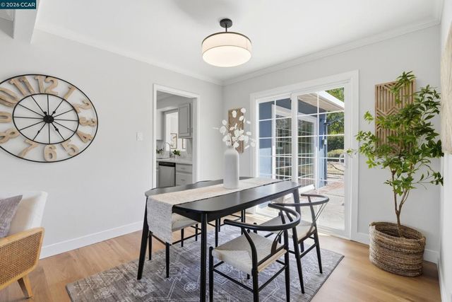 77 Cleopatra Dr, Pleasant Hill, CA 94523