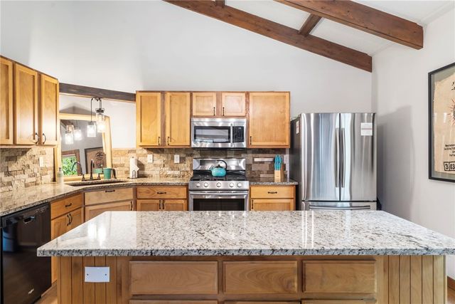 1 Lea Lane, Bella Vista, AR 72714
