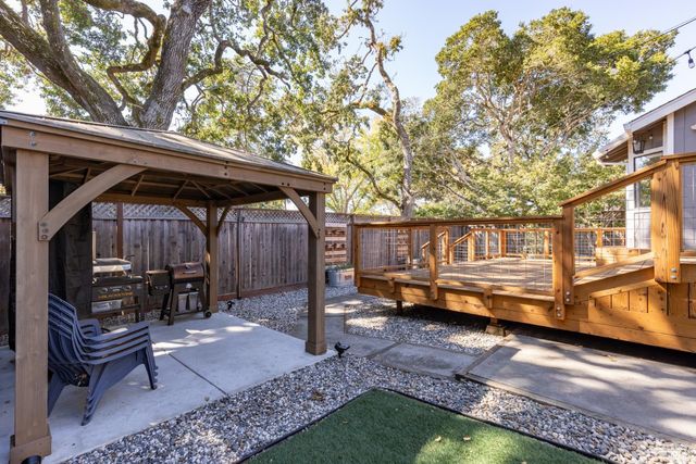 1906 Belair Way, Santa Rosa, CA 95403