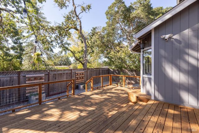 1906 Belair Way, Santa Rosa, CA 95403