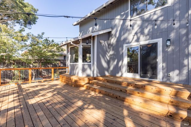 1906 Belair Way, Santa Rosa, CA 95403