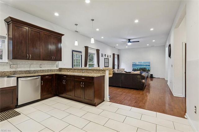 526 W 36th ST, Norfolk, VA 23508