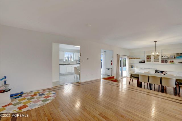 210 Larchwood Avenue, Oakhurst, NJ 07755