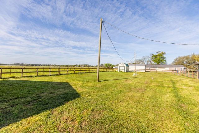 1056 Fm 2938 Road, Buna, TX 77612