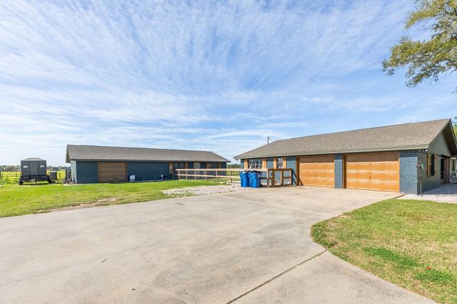 1056 Fm 2938 Road, Buna, TX 77612